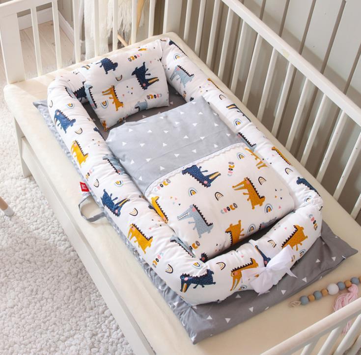 Foldable Portable Baby Crib – Anti-Pressure Newborn Travel Bed