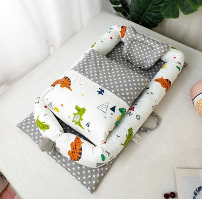 Foldable Portable Baby Crib – Anti-Pressure Newborn Travel Bed