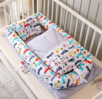 Foldable Portable Baby Crib – Anti-Pressure Newborn Travel Bed