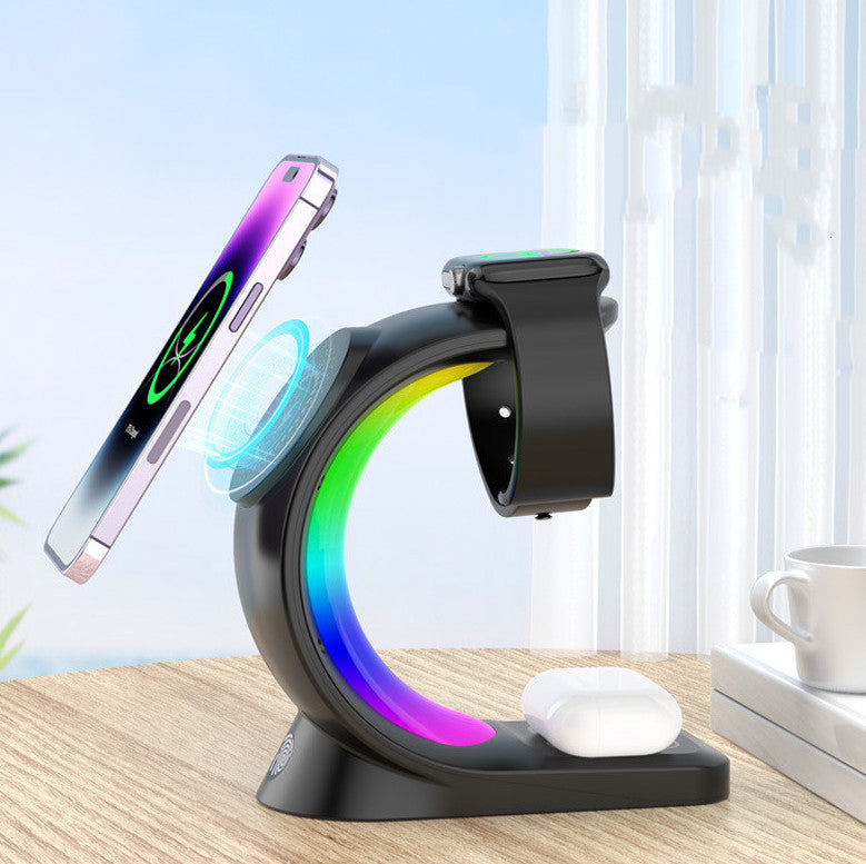 Magnetic Fast Charging Station – 4-in-1 Wireless Charger with Night Light